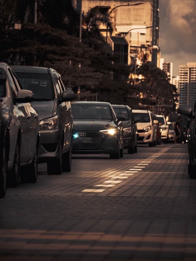 Naar verplicht gebruik van gerecycleerde kunststof in nieuwe wagens?
