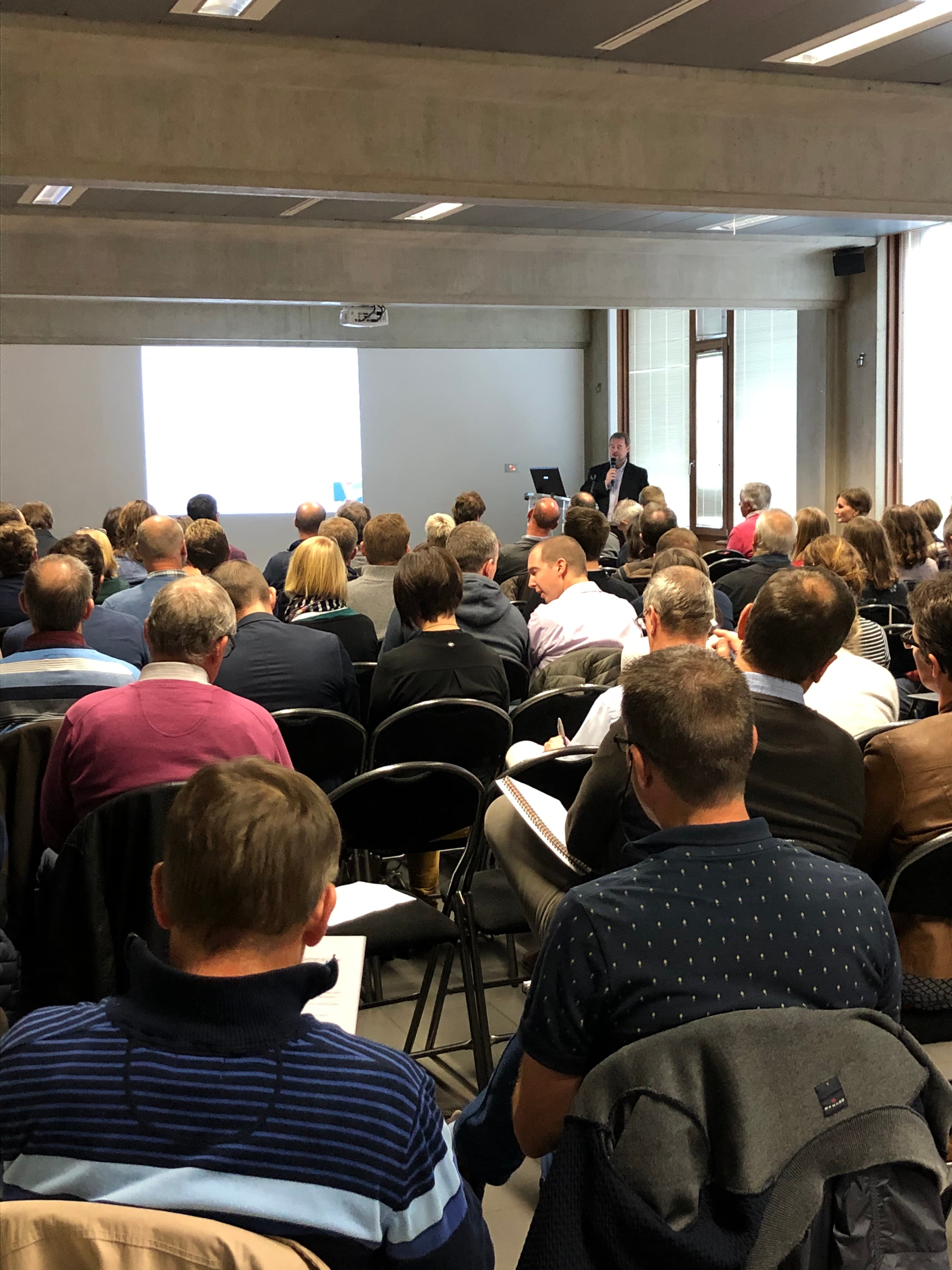 De Waalse administratie licht de nieuwe procedures toe voor de declassificatie van een afvalstof