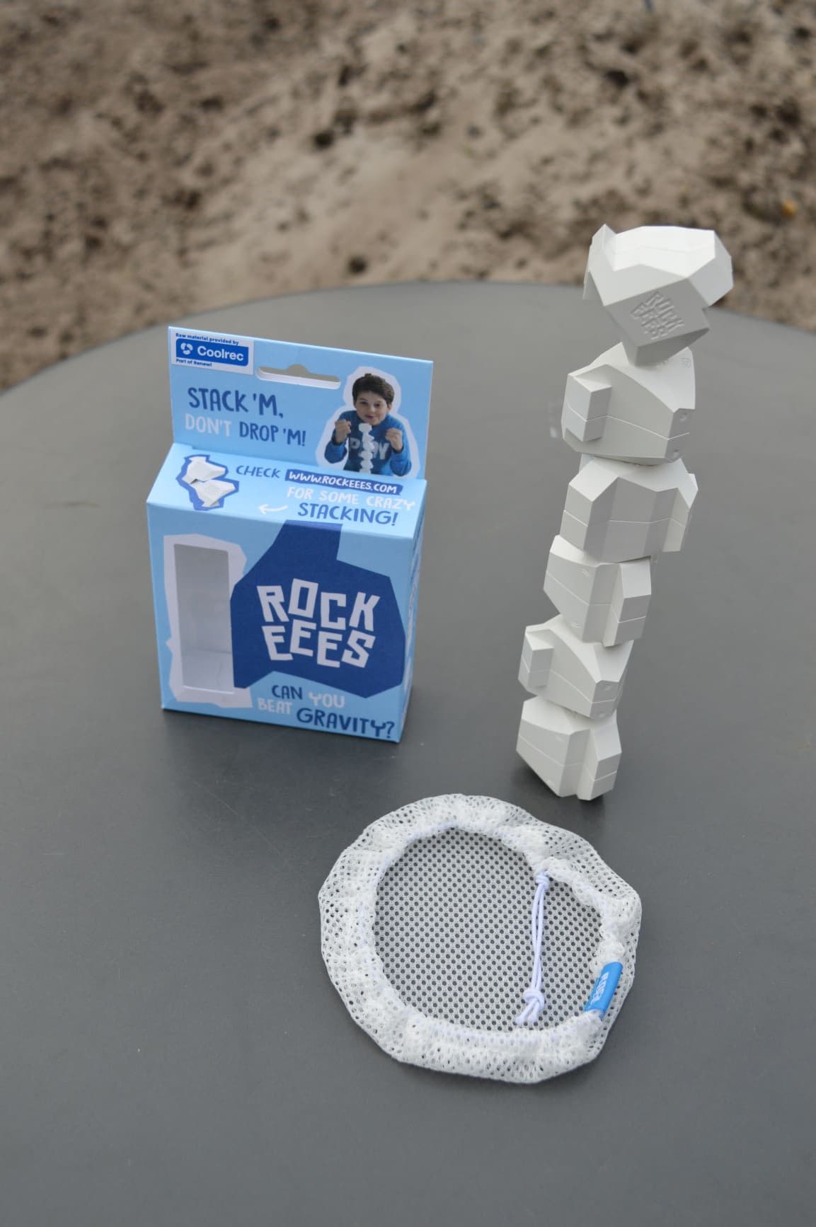 Coolrec transforme les vieux réfrigérateurs en jouets durables