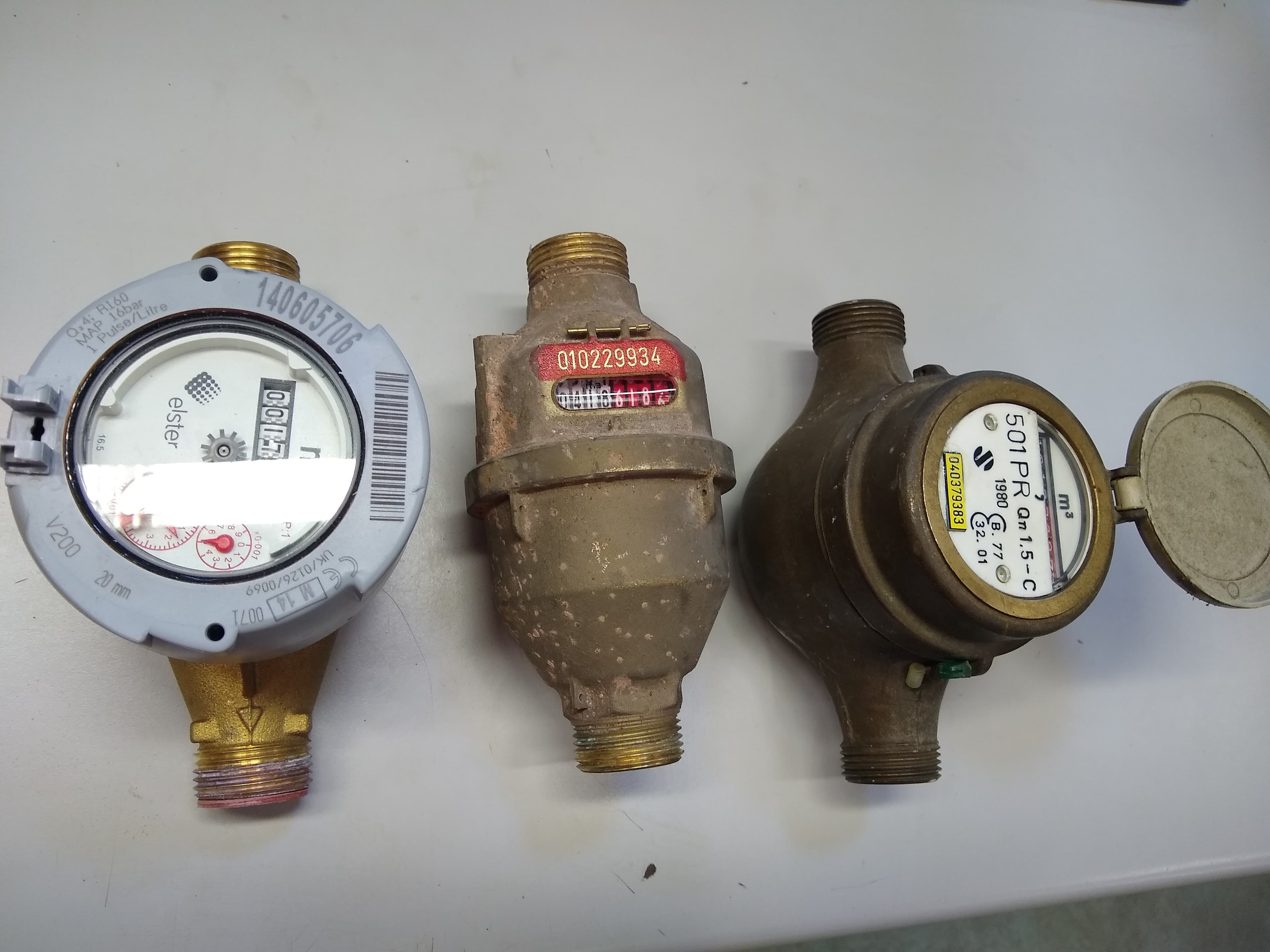 Gezocht: bedrijf dat watermeters in messing ophaalt